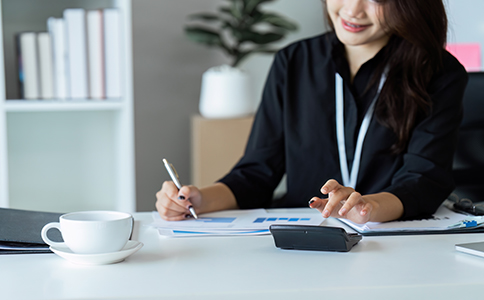 注冊(cè)?？谄囎赓U公司