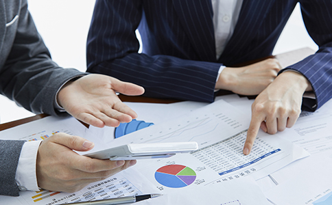 ?？诮鹑诠咀?cè)的基本流程