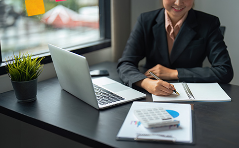 ?？诠咀鲑~報稅