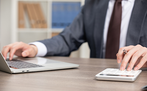 ?？谧匀肆Y源公司的流程