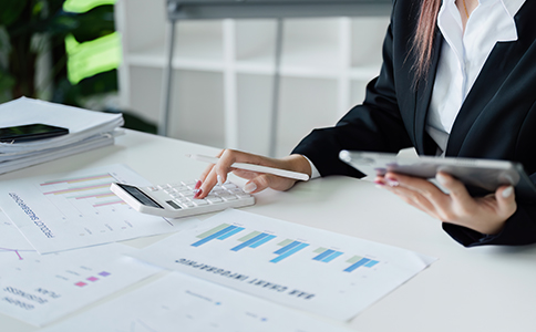 ?？趧趧?wù)派遣公司注冊(cè)必須具備的條件