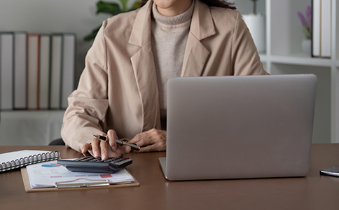 ?？谏虡?biāo)注冊費(fèi)用