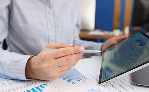 注冊?？谟邢薰镜臈l件與要求