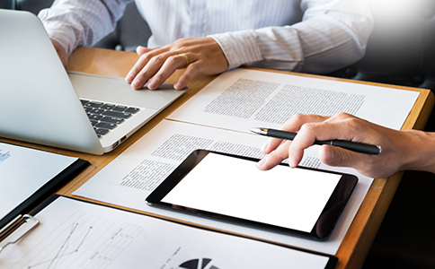 ?？谧杂邢挢熑喂镜臈l件