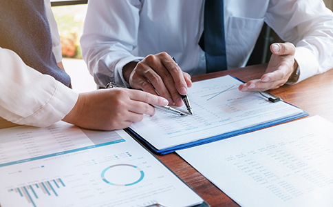 ?？谧钥毓捎邢薰镜淖詶l件