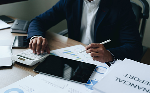 不同行業(yè)在?？谧?cè)公司資本建議