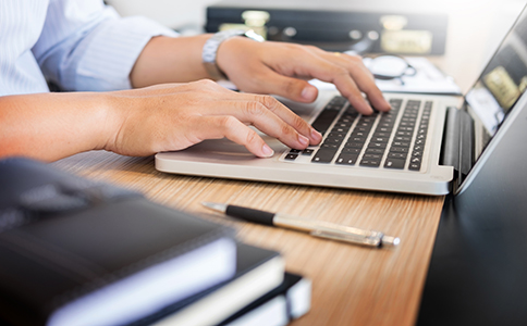 ?？谟邢薰咀?cè)需要準(zhǔn)備哪些材料