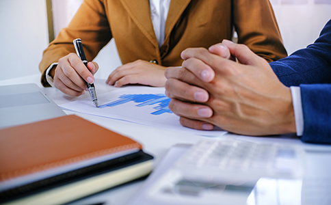 ?？诮逃嘤?xùn)公司注冊(cè)條件